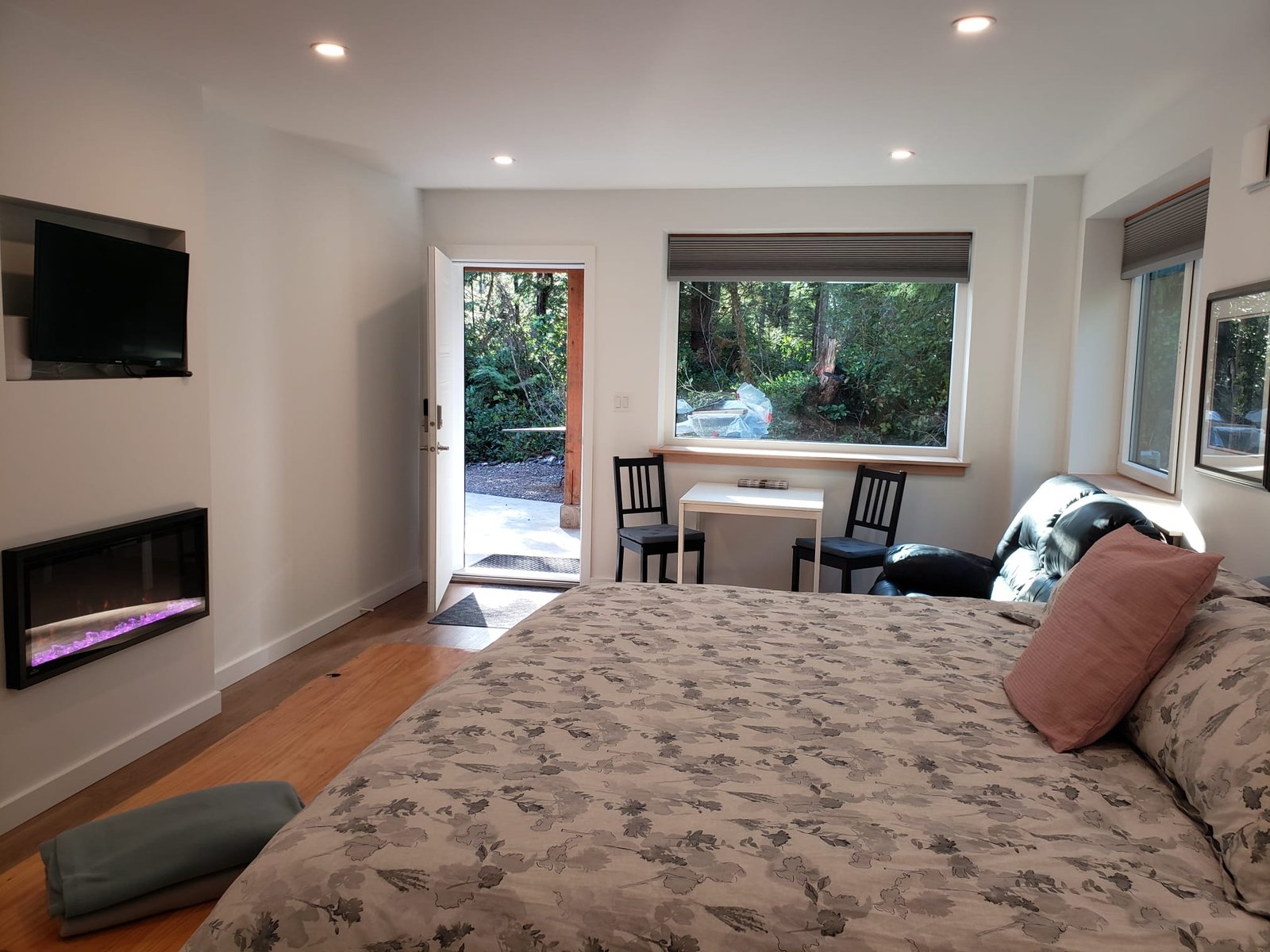 The Sunset Suite